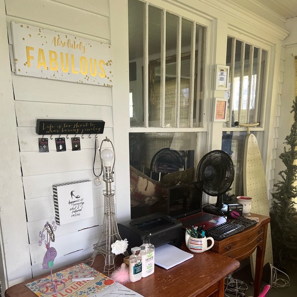 Oasis 2 - Picture 1 of 1